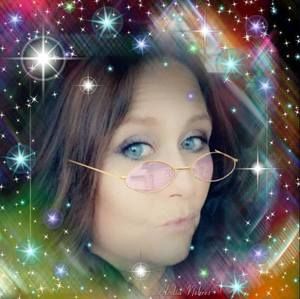 Meet your Posher, Joni